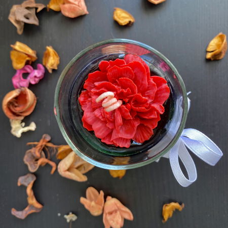 Lumanare parfumata, " Trandafir elegant ", in pahar  de sticla vintage. [3]