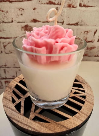 Lumanare parfumata " Pahar cu flori ", in recipient de sticla. [1]