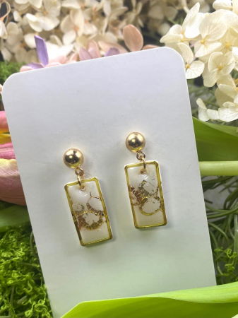 Cercei handmade - Patrat alb auriu cu bila