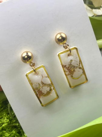 Patrat alb auriu cu bila [3]