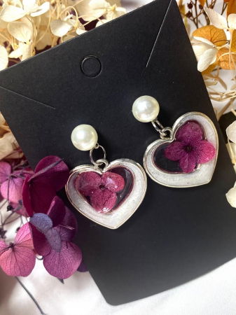 Cercei handmade - Dublu inimoare mov perla