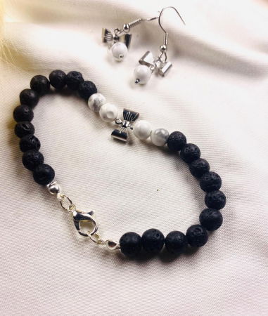 Cercei handmade - Set bratara si cercei din lava neagra si howlit