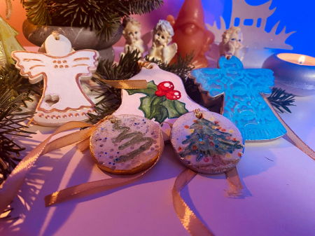 Set de 5 diferite decoratiuni din ceramica pentru bradul de Craciun [15]