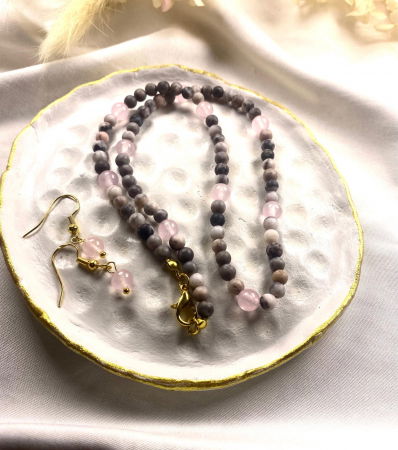 Set de colier si cercei din pietre naturale de  jasp zebra roz și cuart roz [6]