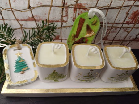 Set decorativ - trei lumanari din ceara de soia turnate in pahare de ceramica plus suport dreptunghiular din ceramica. [6]