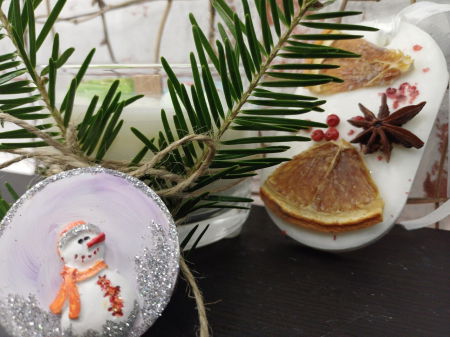 Set decorativ "Peisaj de iarna" plus cadou. [10]