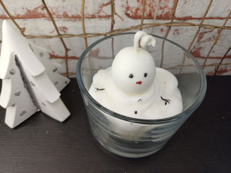 Lumanare parfumata  'Melting Snowman' [5]
