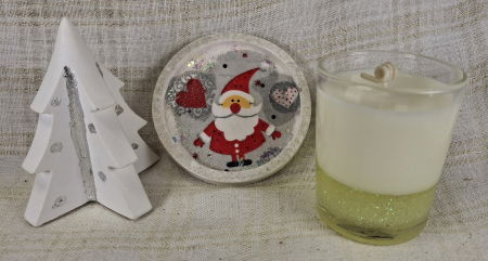 Set decorativ de Craciun - 'Love Santa' - lumanare plus suport din ceramica pictat manual [10]