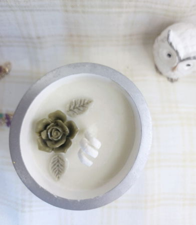 Set decorativ - lumanare in pahar ceramic argintiu plus suport rotund mic [1]