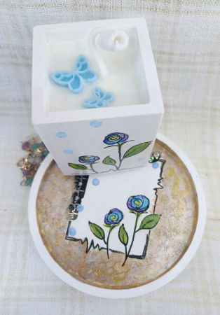 Set decorativ - trandafiri albastri.