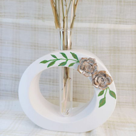 Vaza circulara din ceramica, lucrata manual, cu tub hidroponic. [5]