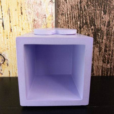 Recipient patrat decorat cu inima mov [3]