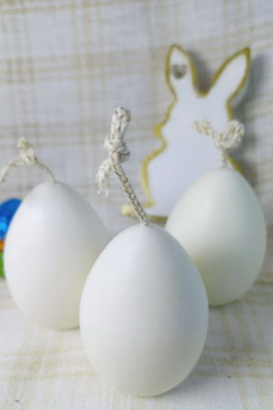 Suport de oua din ceramica handmade + 3 lumanari albe " ousoare parfumate " [4]