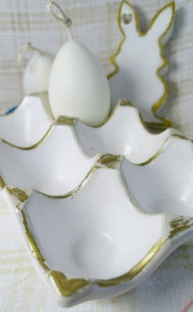 Suport de oua din ceramica handmade + 3 lumanari albe " ousoare parfumate " [5]