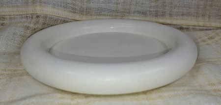 Suport rotund mare din ceramica. [2]