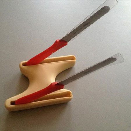 Cutit Crestare Paine cu 2 Lame Inox Fixe Zimtate L 8.5 cm [3]