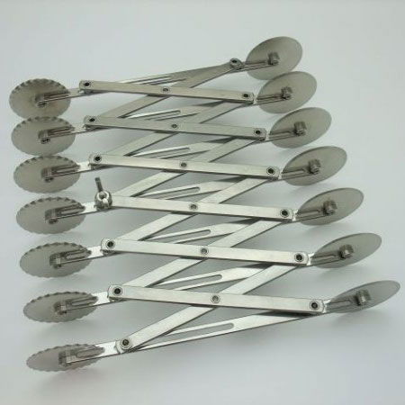 Cutit inox Extensibil cu Lame Circulare, 7 Netede si 7 Festonate [2]