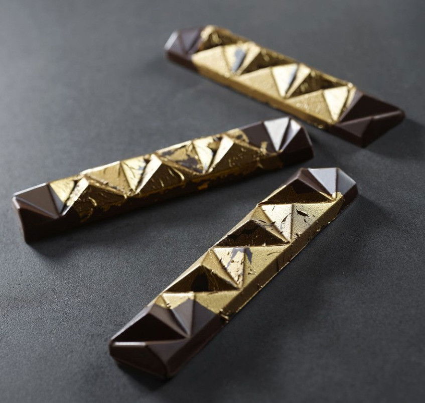 Foite Aurii Comestibile pentru Decorarea Alimentelor 8 x 8 cm, 45 buc [4]