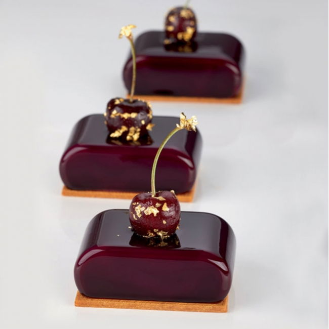 Forma Silicon Bachour, Monoportii Gu mmy, 7.4 x 5 x h 2.7 cm, 90 ml, 15 cavitati [1]