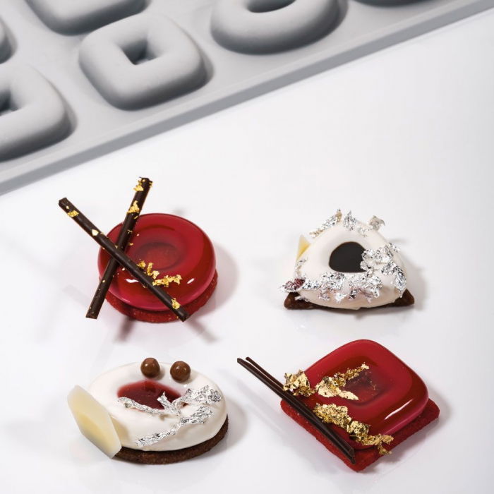 Forma Silicon Gourmand Oval 4 x 2.8 x H 1 cm/Patrat 3.1 x 3.1 x H 1 cm, 24 cavitati [1]