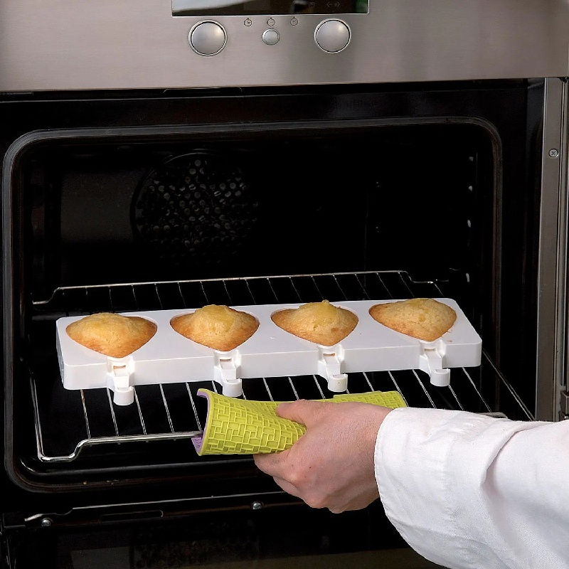 Forma Silicon Inghetata Heart IC, 2 forme silicon x 4 cav. 9.1 x 8.5 x H 2.3 cm, 96 ml [6]