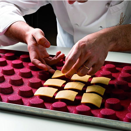 Forma Silicon Microforata 60x40 cm, Cavitati Rotunde Ø4xh1.6 cm [2]