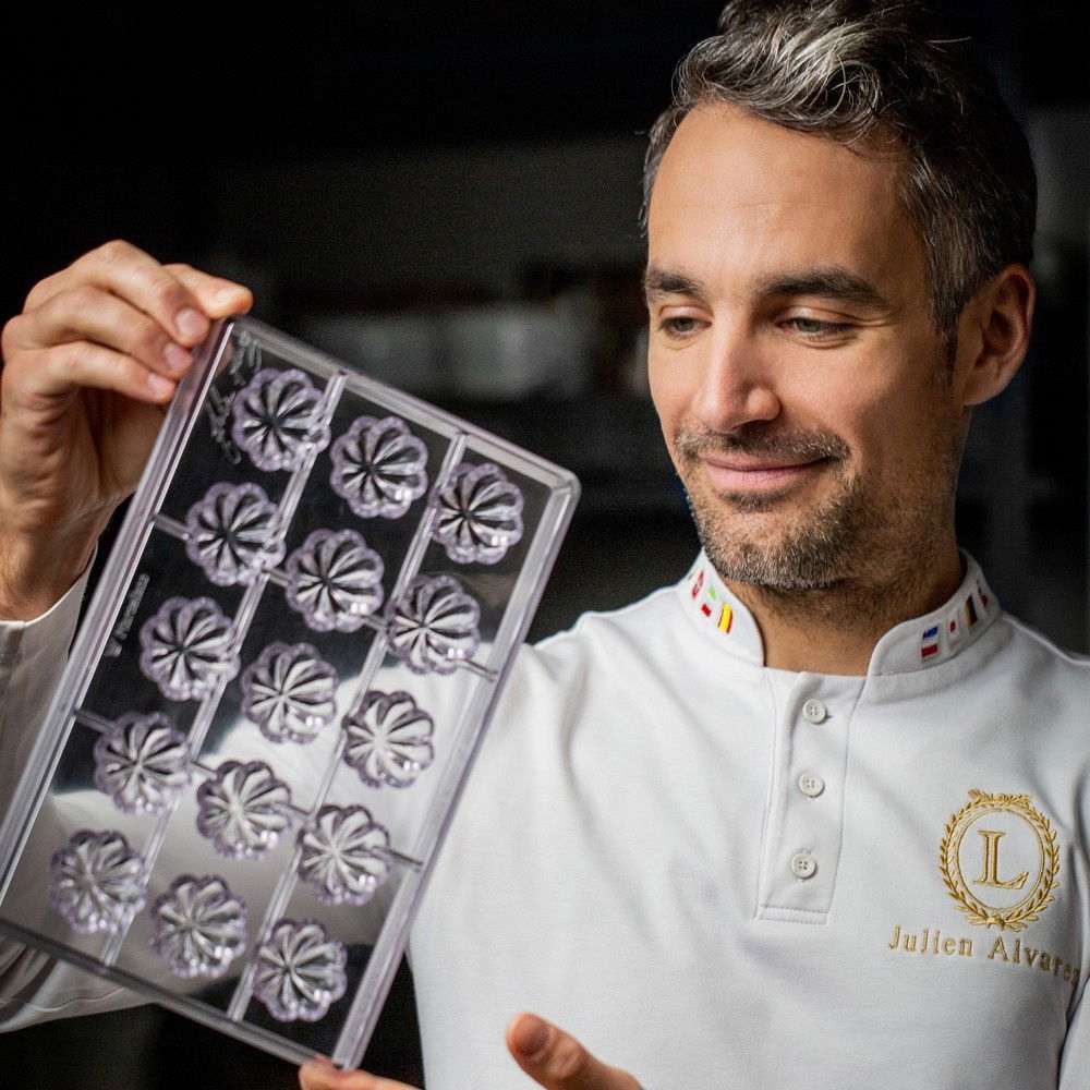 Matrita Policarbonat 15 Praline Ciocolata Model VIP Etolie, 3.8 x 3.8 x H 1.5 cm, 12.5 gr [4]