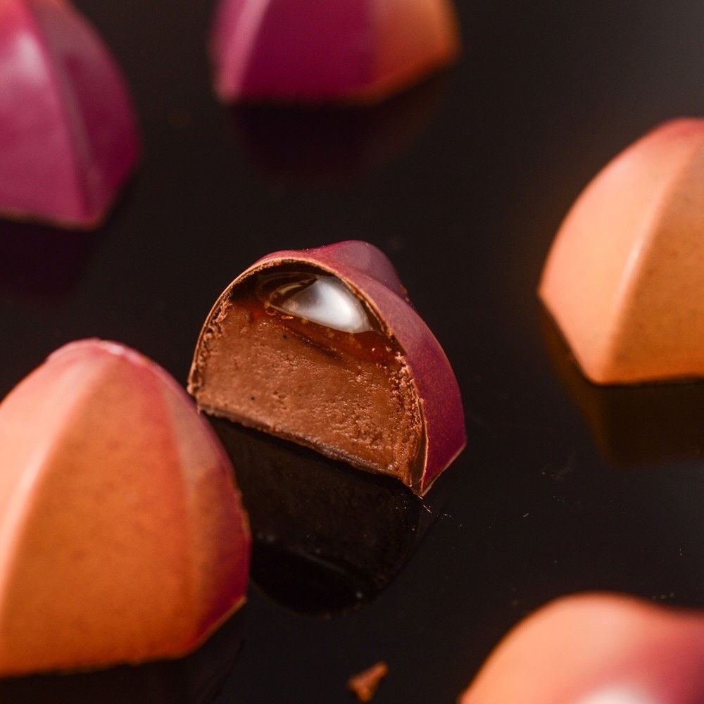 Matrita Policarbonat 25 Praline Ciocolata Model VIP Pod, 4 x 2.4 x H 1.9 cm, 9.2 gr [2]