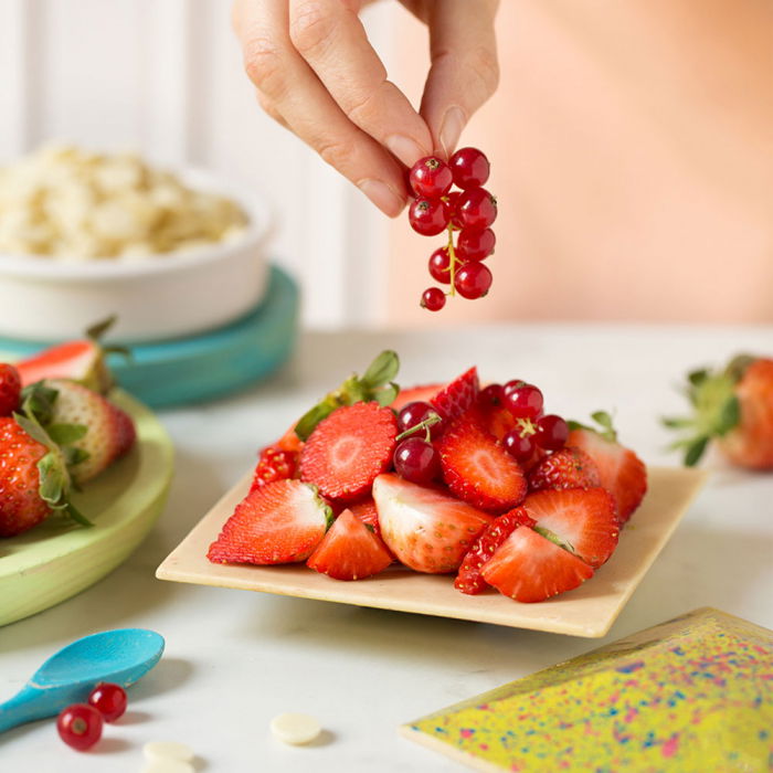 Matrita Policarbonat Ciocolata Farfuriuta Patrata 7.5 x 7.5 x H 1.5 cm, 6 Cavitati, 27.5x17.5xH2.2cm [2]