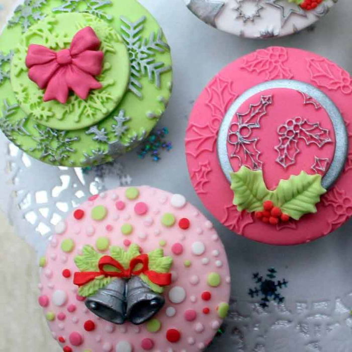 Mulaj Silicon Frunze Ilex Craciun Katy Sue Ø 2.6 - 5.4 cm, 3 Decoruri [3]