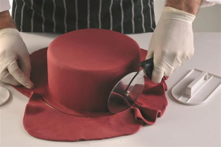 Brutarie, Patiserie - Ustensile - Cutit Inox cu Rola Ø 10 cm pentru Portionare Pizza / Aluaturi