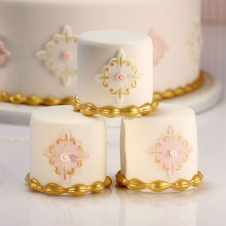 Dantele sau Decor Patrat 4.5 si 6 cm - Decupatoare Plastic cu Extractor, Set 2 Buc [2]