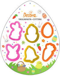 Cofetarie - Ustensile - Biscuiti sau Decoruri Paste - Decupatoare Plastic Ø 4 - 7.5 x H 2.2 cm, Set 6 Buc