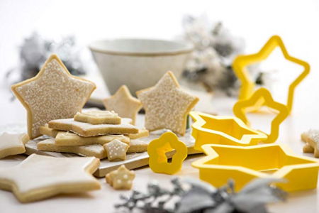 Cofetarie - Ustensile - Stea - Decupatoare Plastic Ø 2 - 10 x H 2.2 cm, Set 5 Buc