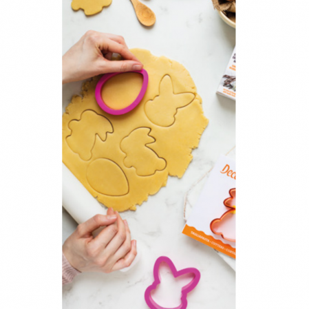 Cofetarie - Ustensile - Decupator Plastic Cap de Iepuras 8.5 x 6 x H 2.2 cm