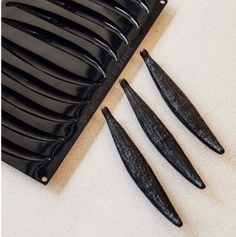 Forme de Silicon Cofetarie - Forma Pavoflex Vanilla 22.5 × 3.2 × H 3.5 cm, 10 cavitati, 80 ml