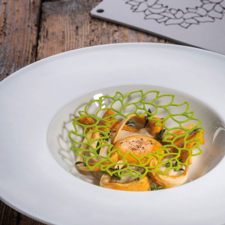 Forme Silicon pentru Decor si Plating - Forma Silicon Gourmand Forma Rotunda Frunze Ø 11.5 x H 0.15 cm, 3 cavitati