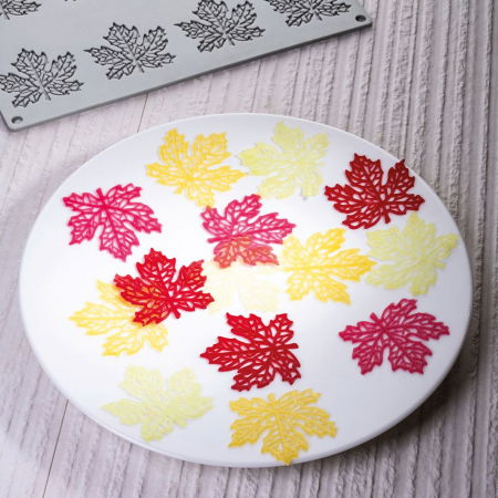 Forme de Silicon Cofetarie - Forma Silicon Gourmand Frunze Artar 6.6 x 6.25 x H 0.2 cm, 8 cavitati