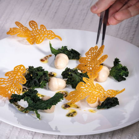 Forme de Silicon Cofetarie - Forma Silicon Gourmand Frunze Stejar 9.8 x 5.3 x H 0.2 cm, 8 cavitati