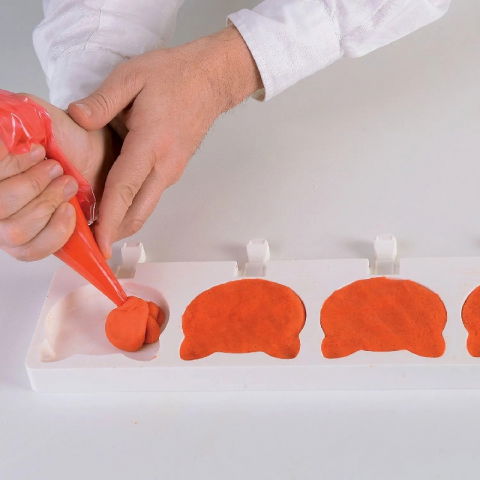 Forma Silicon Inghetata Cat, 2 forme silicon x 4 cav. Ø 8.85 x H 8.2 cm, 95 ml, 50 bastonase [6]