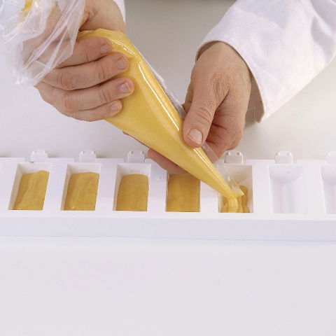 Forma Silicon Inghetata Mini Chic GEL05M, 4 cavitati x 7 x 3.2 x H 2.2 cm, 38 ml, 50 bastonase [3]