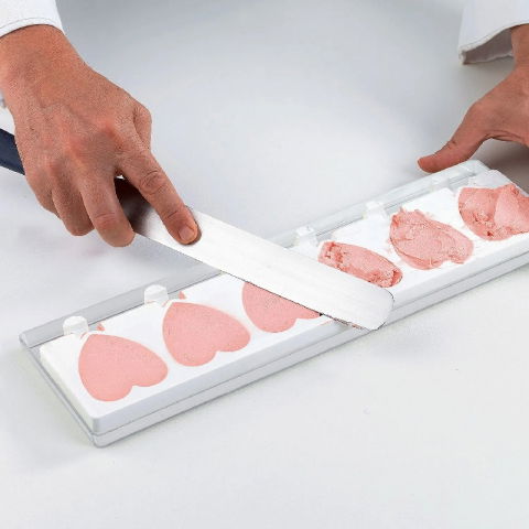 Forma Silicon Inghetata Mini Heart-IC, 2 forme x 6 cav. 5.5 x 6.8 x H 1.8 cm, 45 ml, 50 bastonase [7]