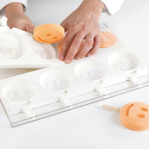 Forma Silicon Inghetata Mr. Funny, 2 forme silicon x 4 cav. Ø 8.3 x H 2.25 cm, 100 ml, 50 bastonase [3]