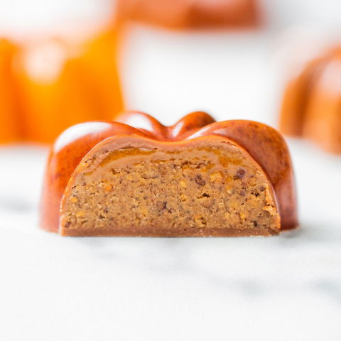 Matrita Policarbonat 15 Praline Ciocolata Model VIP Etolie, 3.8 x 3.8 x H 1.5 cm, 12.5 gr [2]