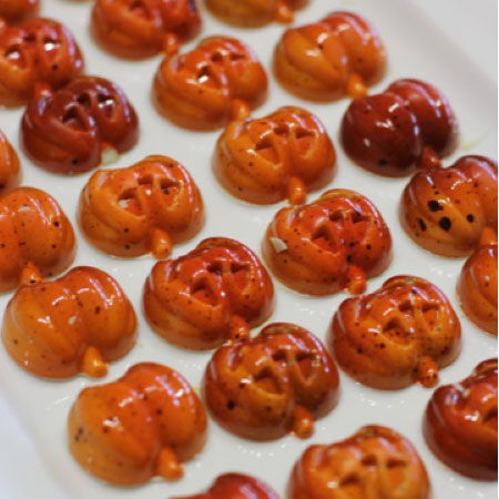 Matrita Policarbonat Halloween 12 Praline, Decoruri Ciocolata, 3.4 x 3.1 x H 1.5 cm, 9 g [2]