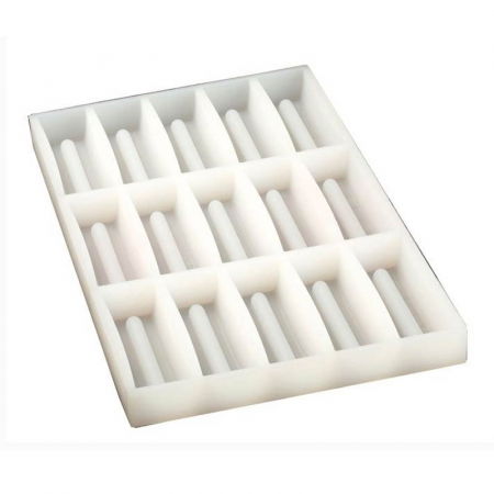 Ciocolaterie - Matrite, Ustensile - Matrita silicon Delicious Snack 15 cavit. 9x3xh1,9cm