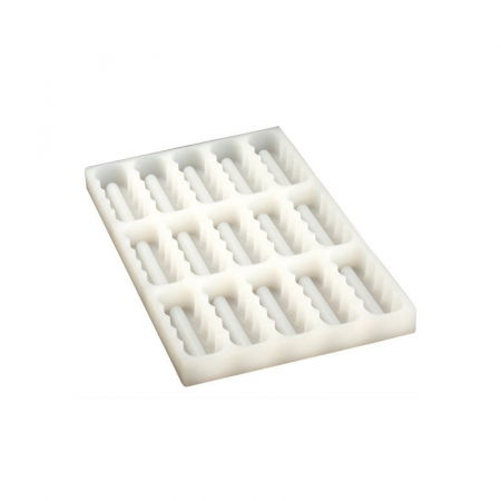 Ciocolaterie - Matrite, Ustensile - Matrita silicon Delicious Snack 15 cavit. 9x3xh1,9cm