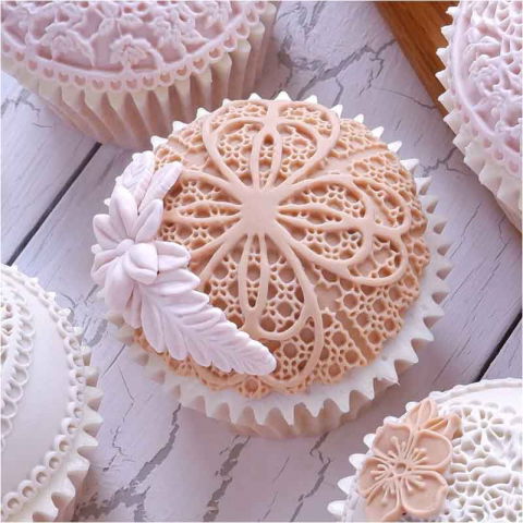 Mulaje Decor Clasic, Baroc - Mulaj Silicon Decor Rotund / Top Cupcake cu Dantela Vintage Ø 7 cm