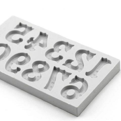 Ustensile Decorare Tort - Mulaje Silicon Alfabet + Cifre Lemn Zebrat H 2.3 cm, Set 2 Buc