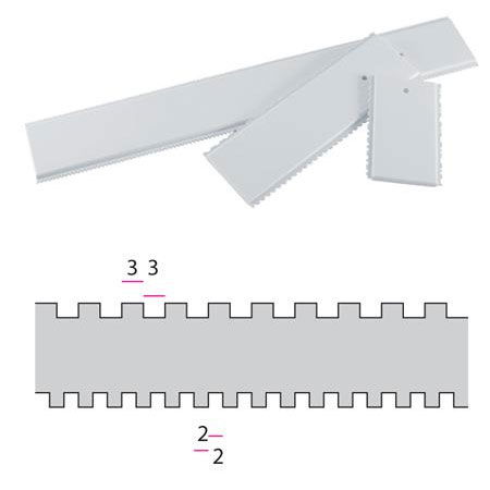 Brutarie, Patiserie - Ustensile - Pieptene Decorare, 2 Modele Decor cu Latimi 2 si 3 mm, Material Plastic, L 17 cm
